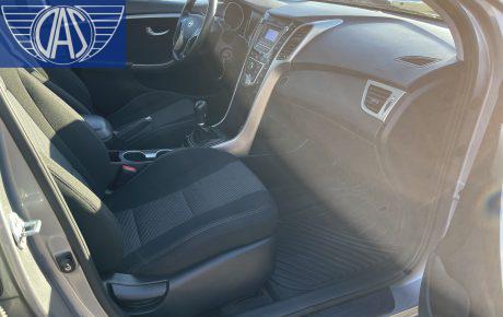 Hyundai Elantra  '2013