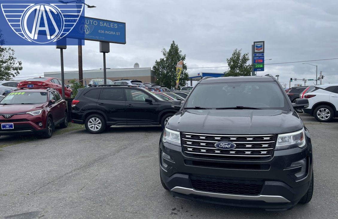 Image 3 of Ford Explorer '2017