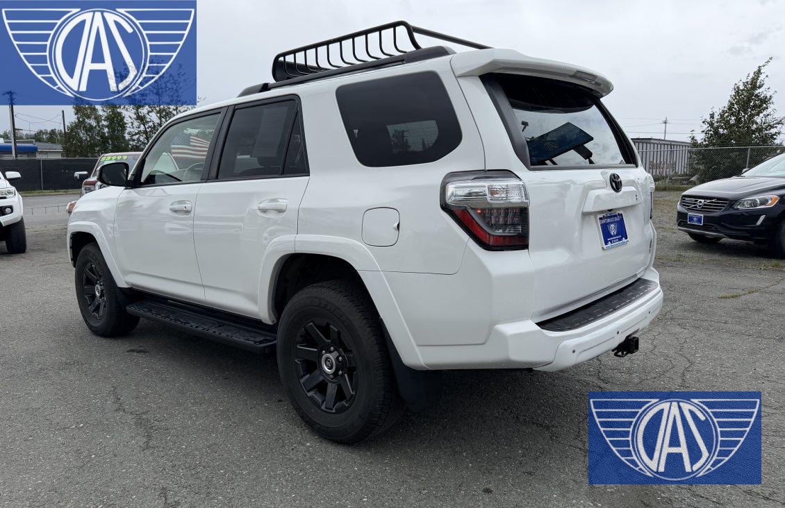 2022 TOYOTA 4Runner SR5 Trail Edition — photo 7