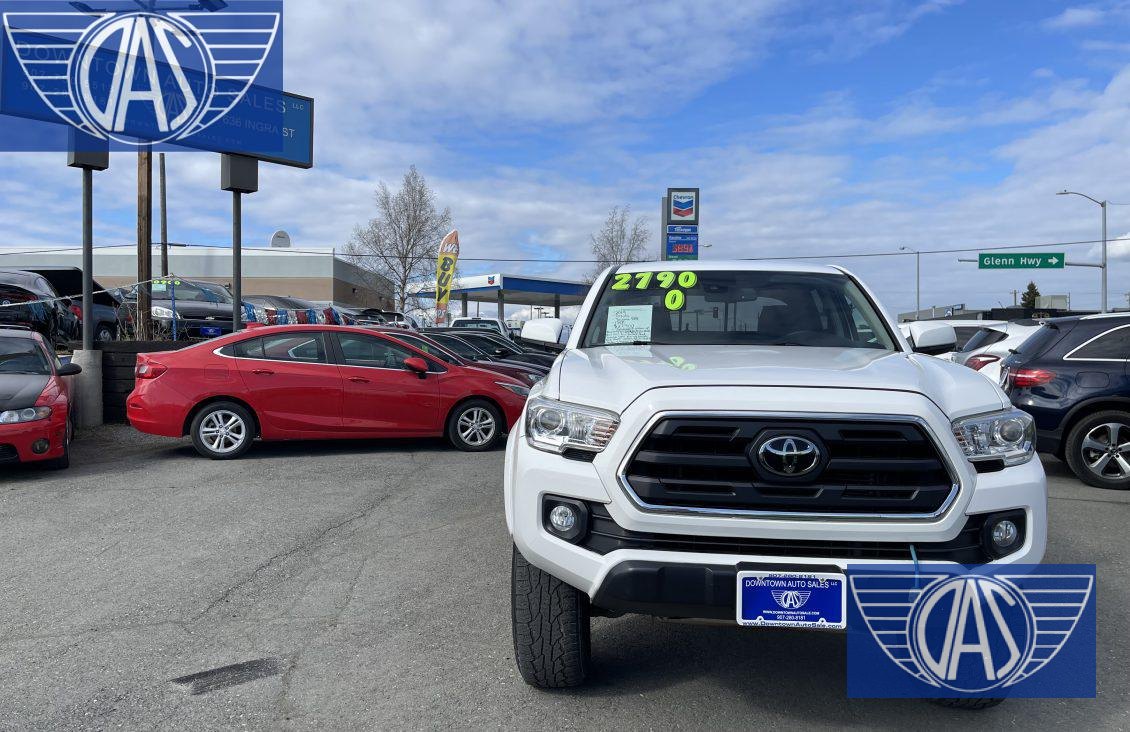 2019 TOYOTA Tacoma SR5 — photo 7
