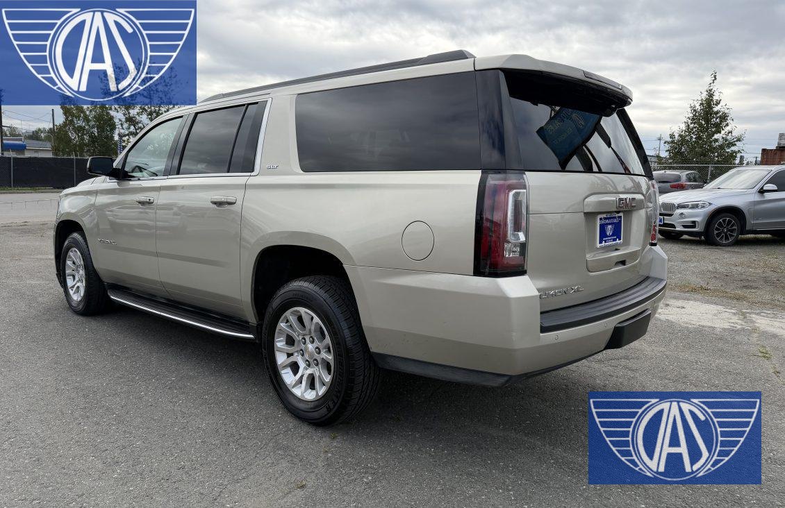 2017 GMC Yukon XL SLT — photo 7