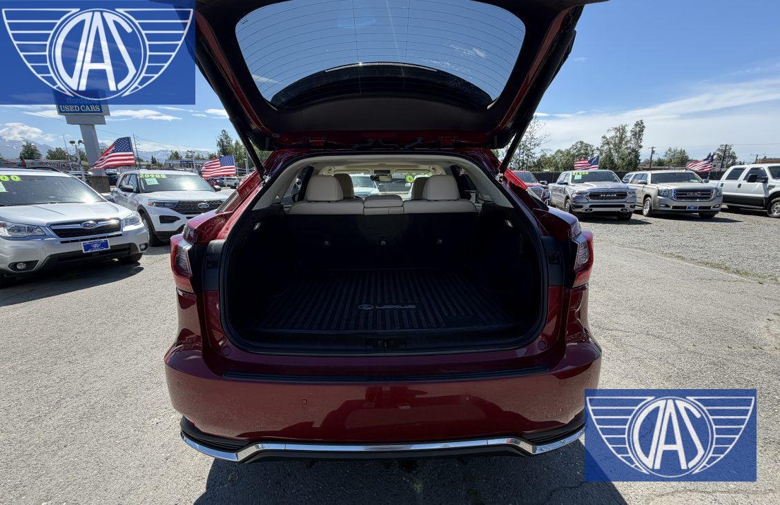 2020 LEXUS RX 450h Premium — photo 10