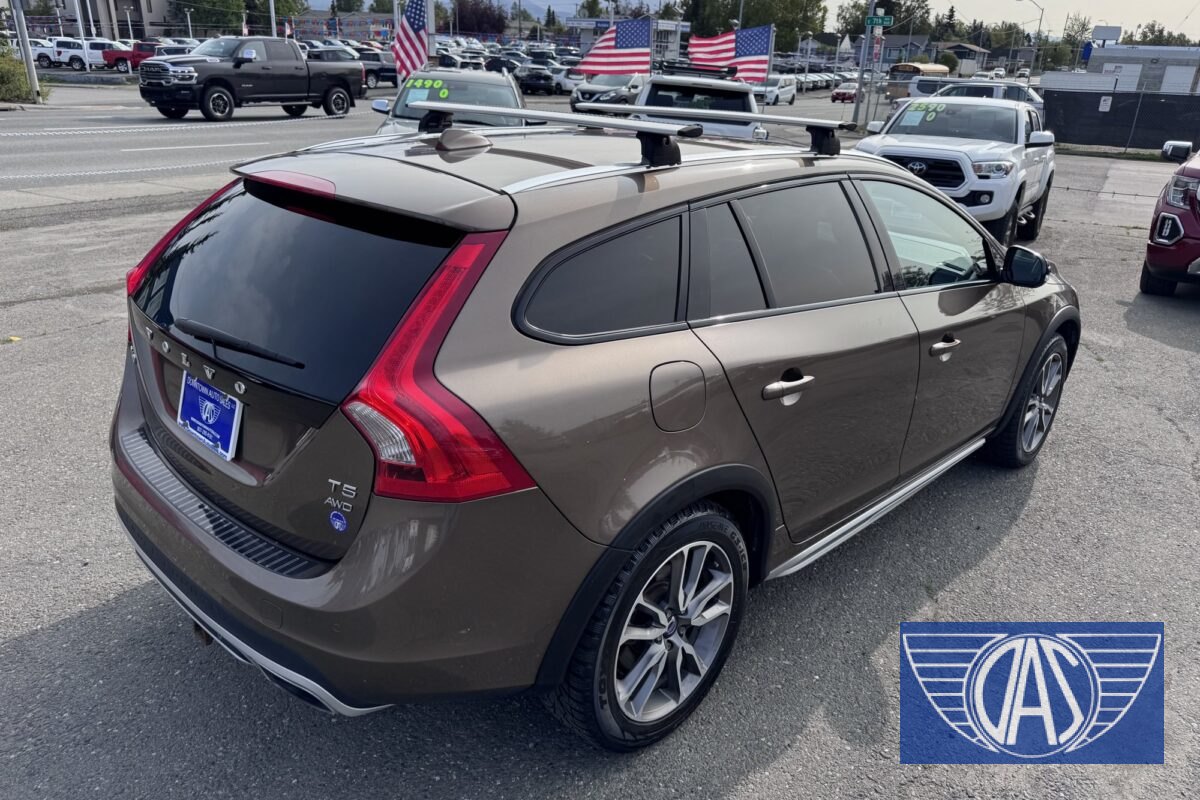 2016 VOLVO V60 Cross Country T5 AWD — photo 4