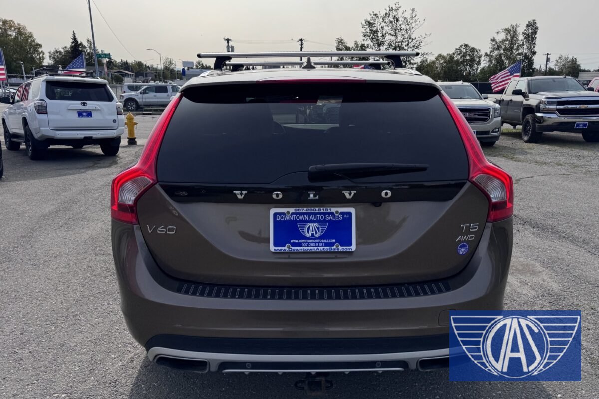 2016 VOLVO V60 Cross Country T5 AWD — photo 5