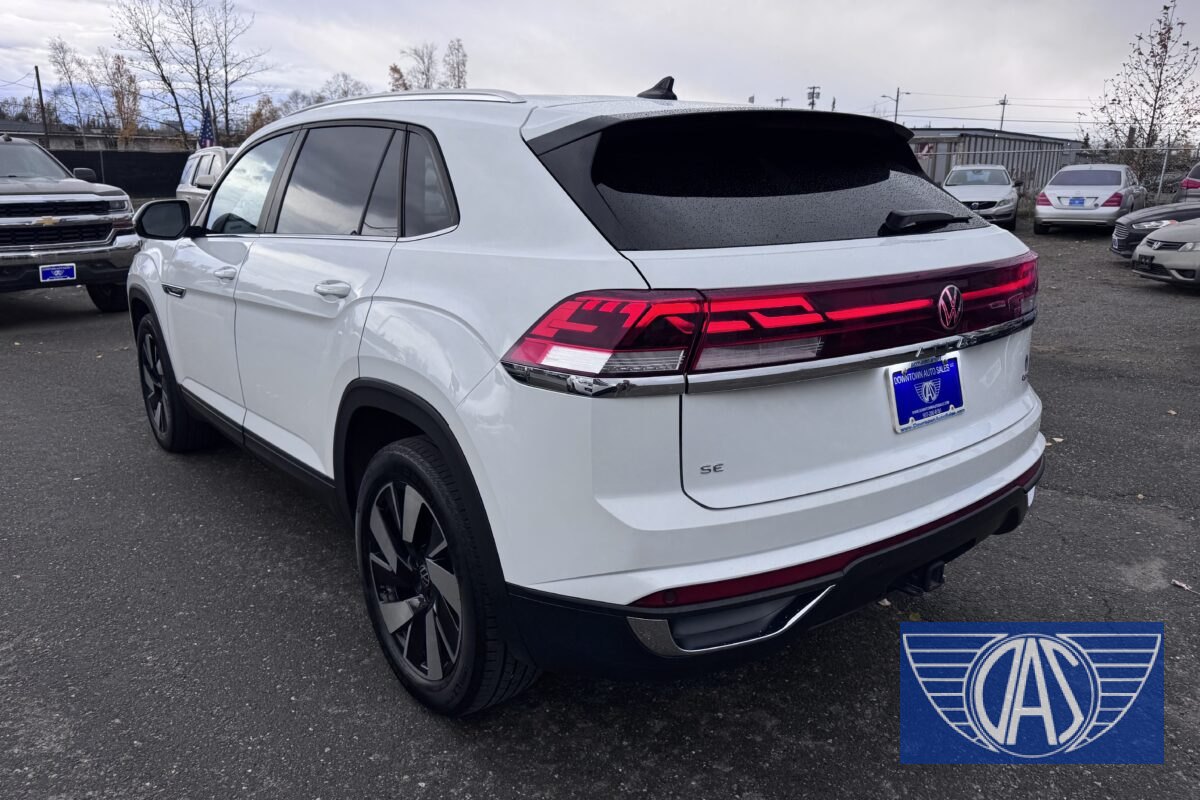 2024 Volkswagen Atlas Cross Sport SE AWD — photo 7