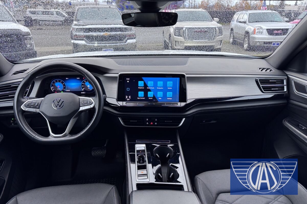 2024 Volkswagen Atlas Cross Sport SE AWD — photo 11