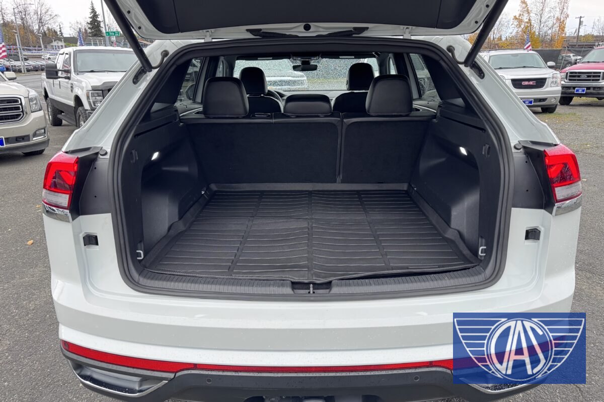 2024 Volkswagen Atlas Cross Sport SE AWD — photo 13
